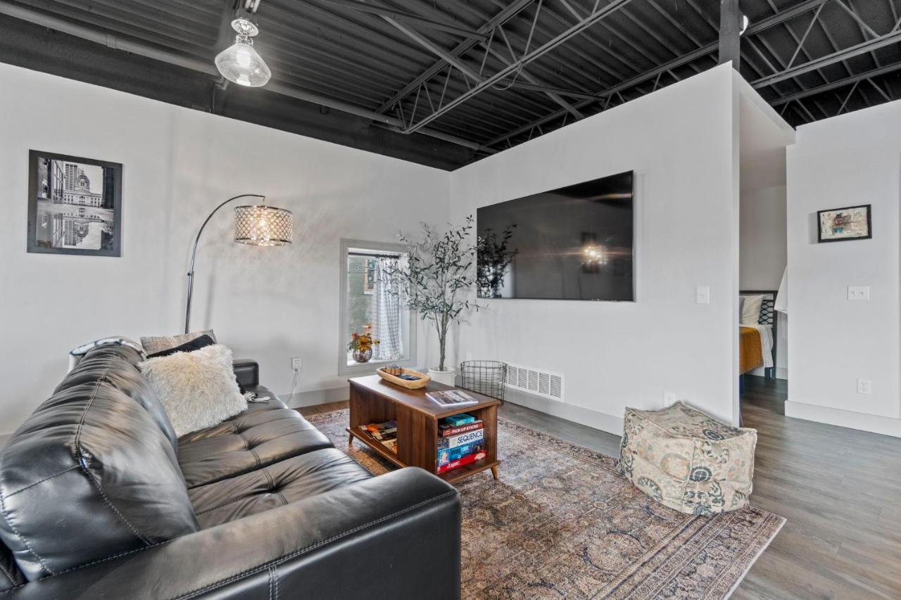 The 418. An 1866 Build With Modern Comforts Fort Wayne Extérieur photo